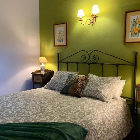 El Mirador Del Gato I Y Ii Mesegar de Corneja