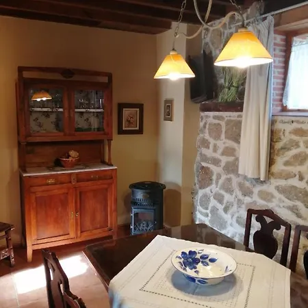 Hébergement de vacances El Mirador Del Gato I Y Ii Mesegar de Corneja